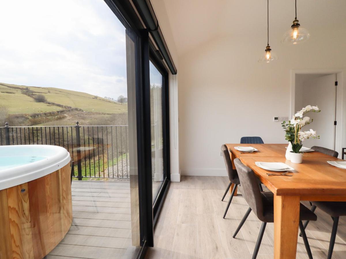 The Sheep Shed Villa Oswestry Exterior photo